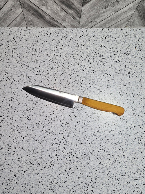 Chef's Knife - Santoku Blade - Yellow Heart Handle